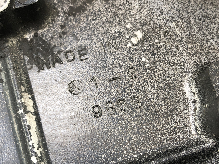 Kawasaki GPZ 1000 RX [1987] - sprocket cover engine cover