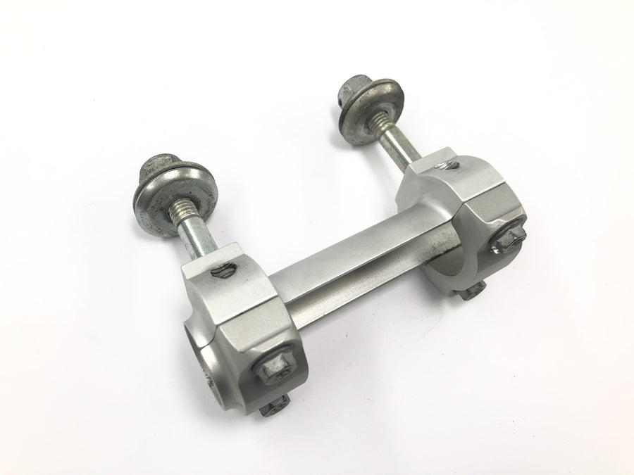 KTM Duke 690 A3 [2012] - handlebar clamp handlebar brackets handlebar holder handlebar mount