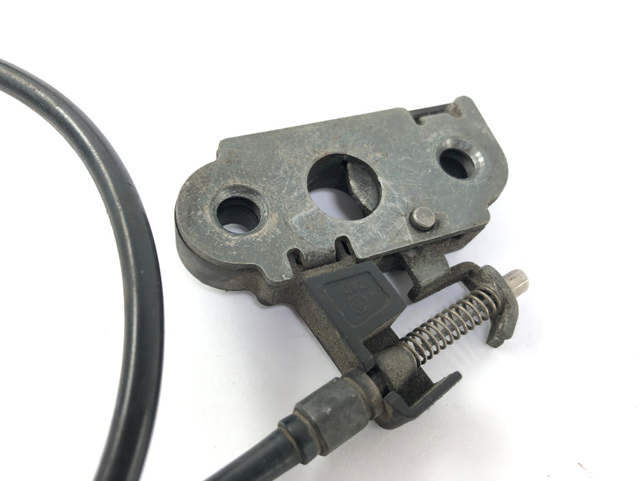 Triumph Daytona 955i T595 [1999] - Seat lock with Bowden cable