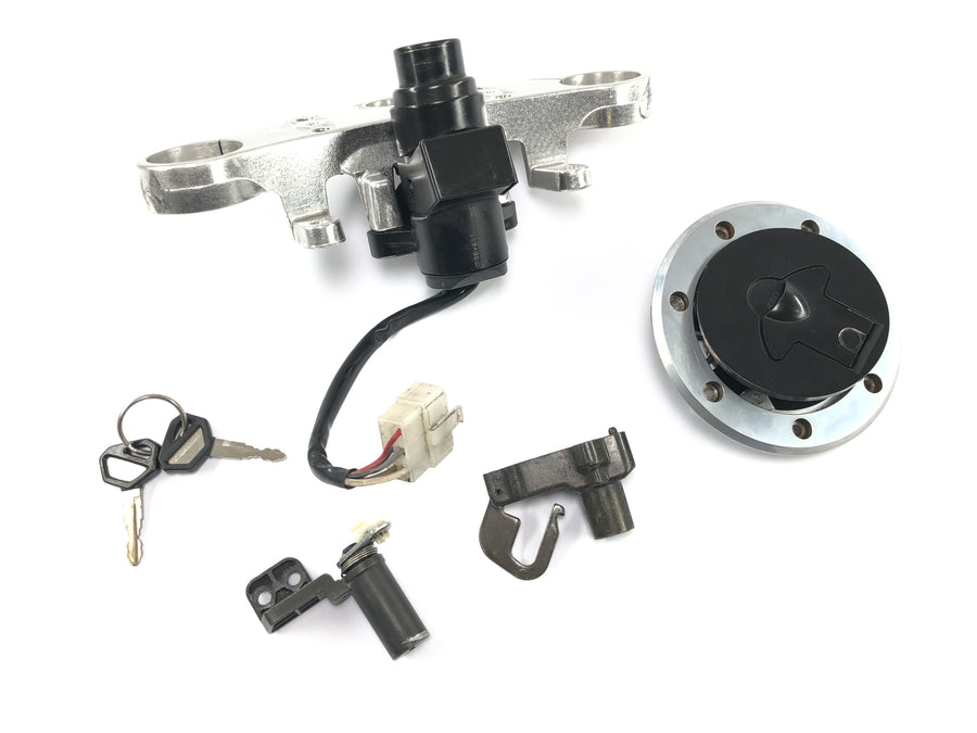 Kawasaki Zephyr 750 ZR750C [1994] - Lock set ignition lock set steering lock tank cap