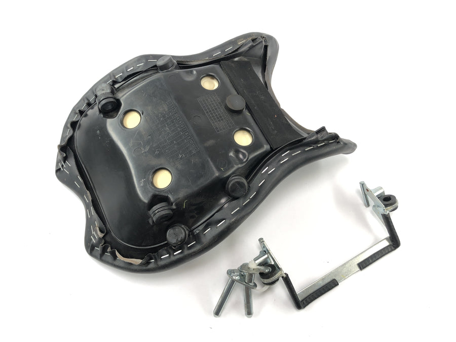 Kawasaki Ninja 125 BX125B [2024] - Seat driver seat cushion with holding bolt
