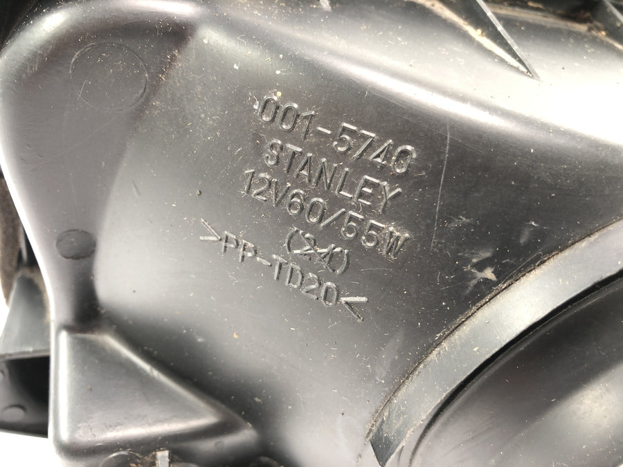 Kawasaki GPZ 1100 ZXT10E [1997] - headlight front light