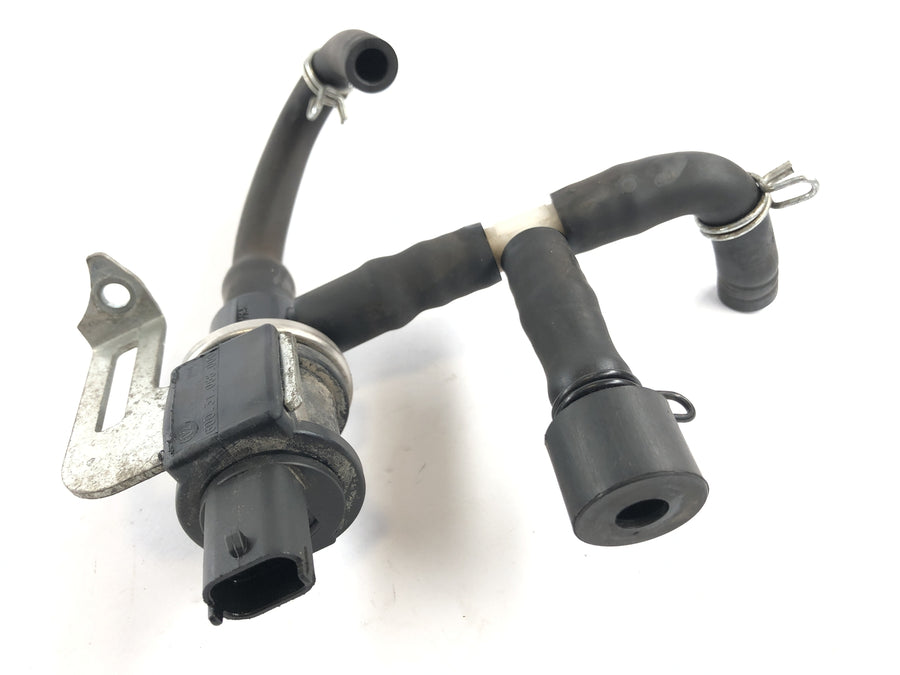 KTM LC4 640 EGS [2004] - magnetic valve secondary air