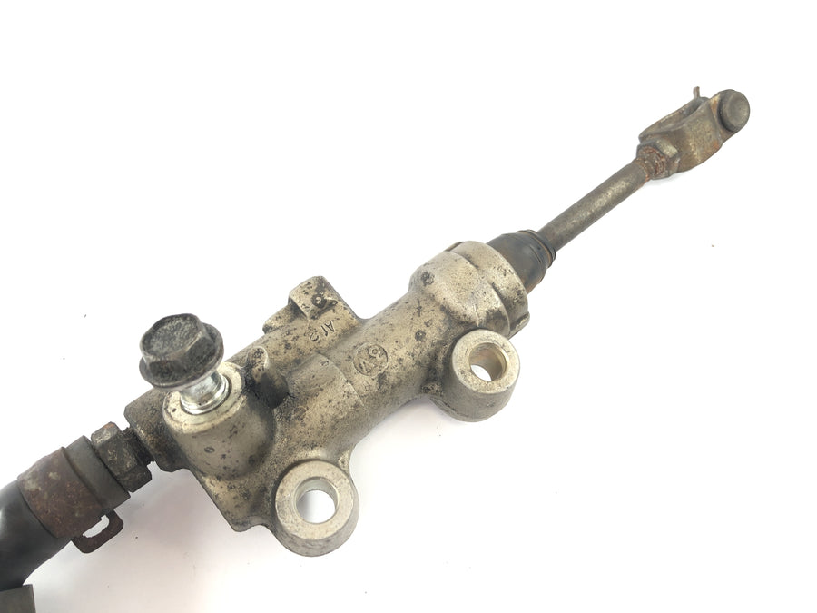 Kawasaki ZX -10 ZXT00B [1990] - foot brake pump brake pump rear brake cylinder