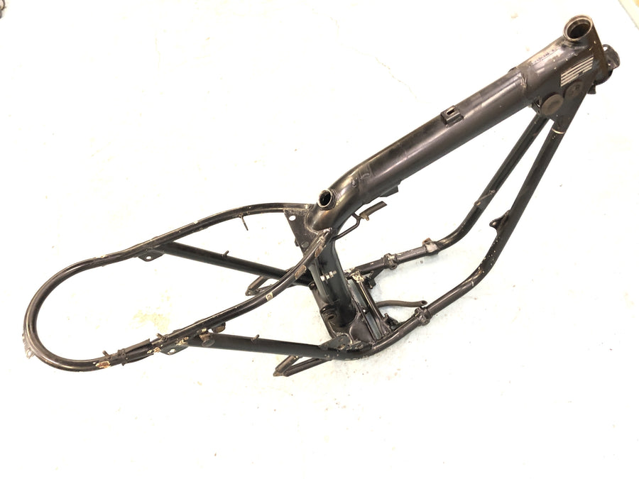 Triumph Bonneville T140V [1976] - frame with objection certificate