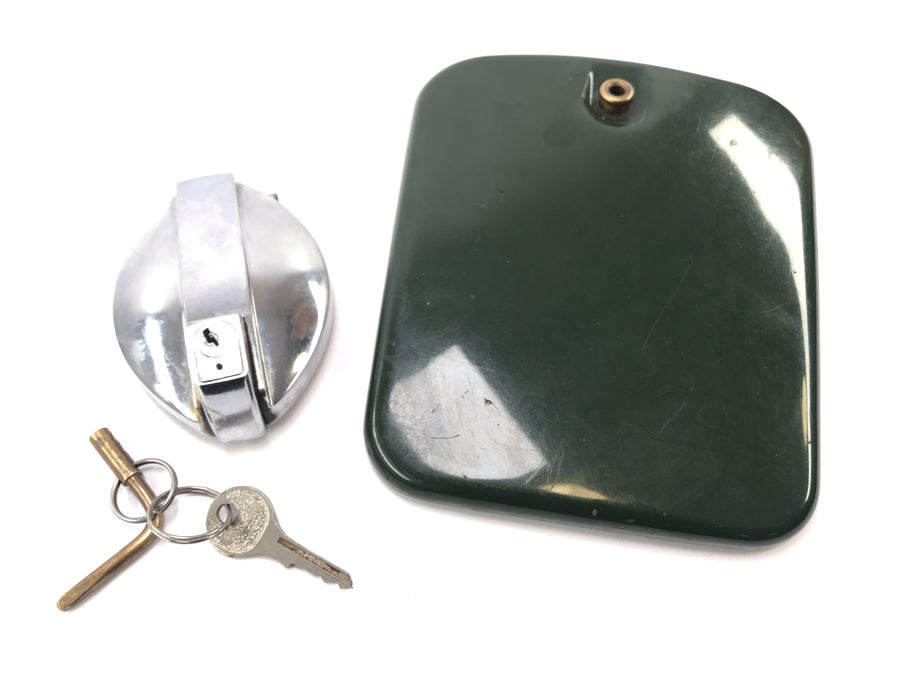 BMW R 60/5 [1973] - Fuel filler flap with tank cap