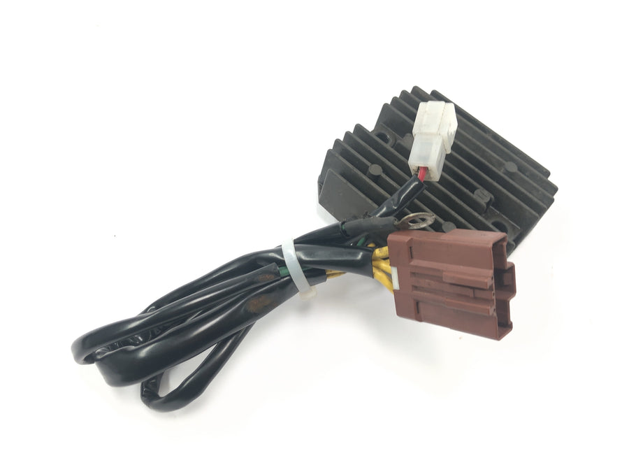KTM Duke 690 A3 [2012] - Voltage regulator rectifier regulator charging electronics SH541SA
