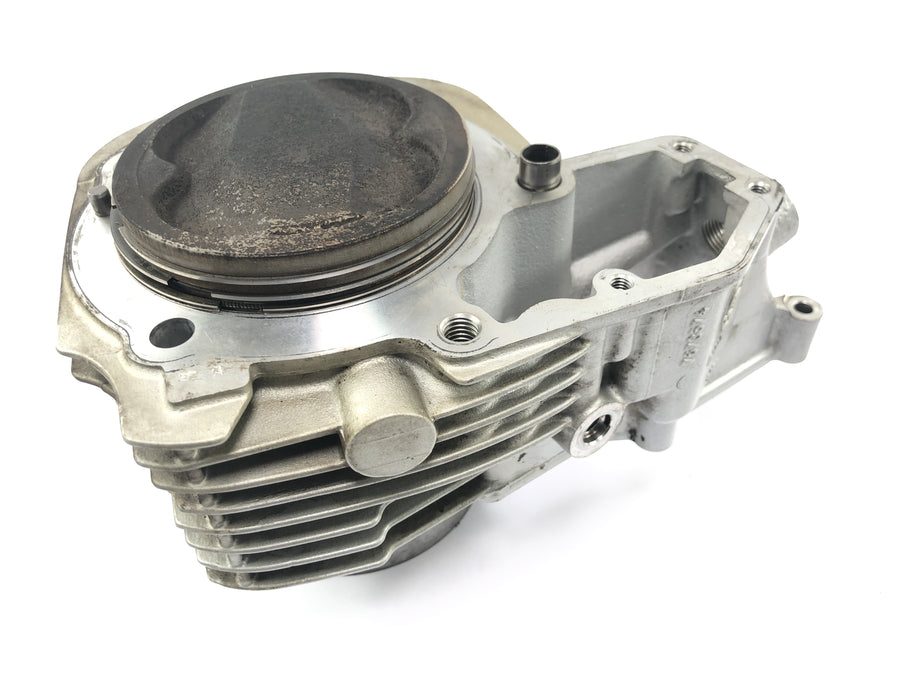 BMW R 1150 RS R22 [2003] - cylinder with piston on the right
