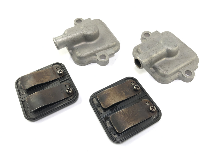 Kawasaki Z 1000 ZRT00A [2006] - Valve cover engine breather pair