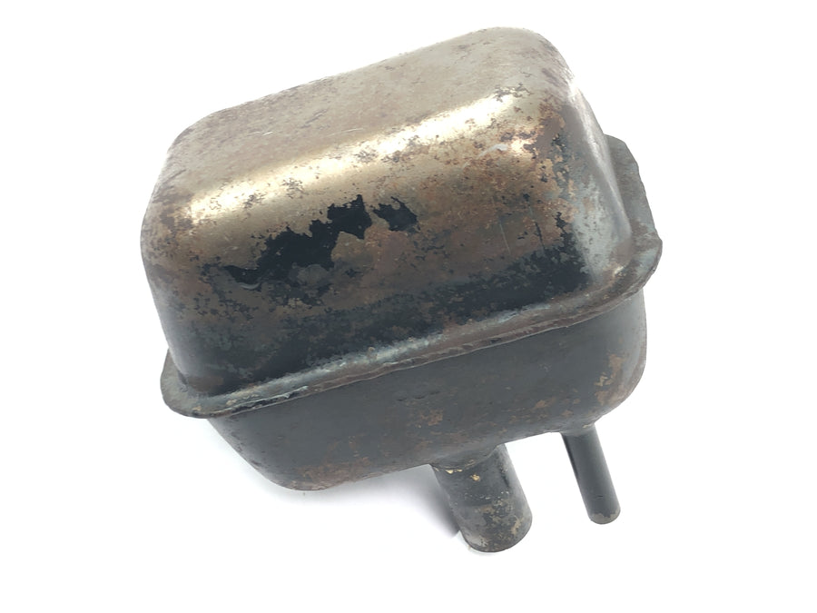 Moto Guzzi V7 Special [1971] - Petrol vapor separator breather tank
