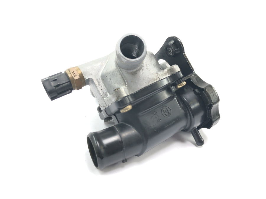 Kawasaki VN 1500 Mean Streak VN50T [2005] - thermostat housing coolant distributor coolant filler neck