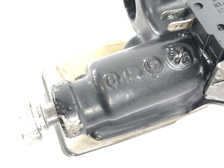 Honda Goldwing GL 1100 SC02 [1980] - Handbrake pump brake pump in front