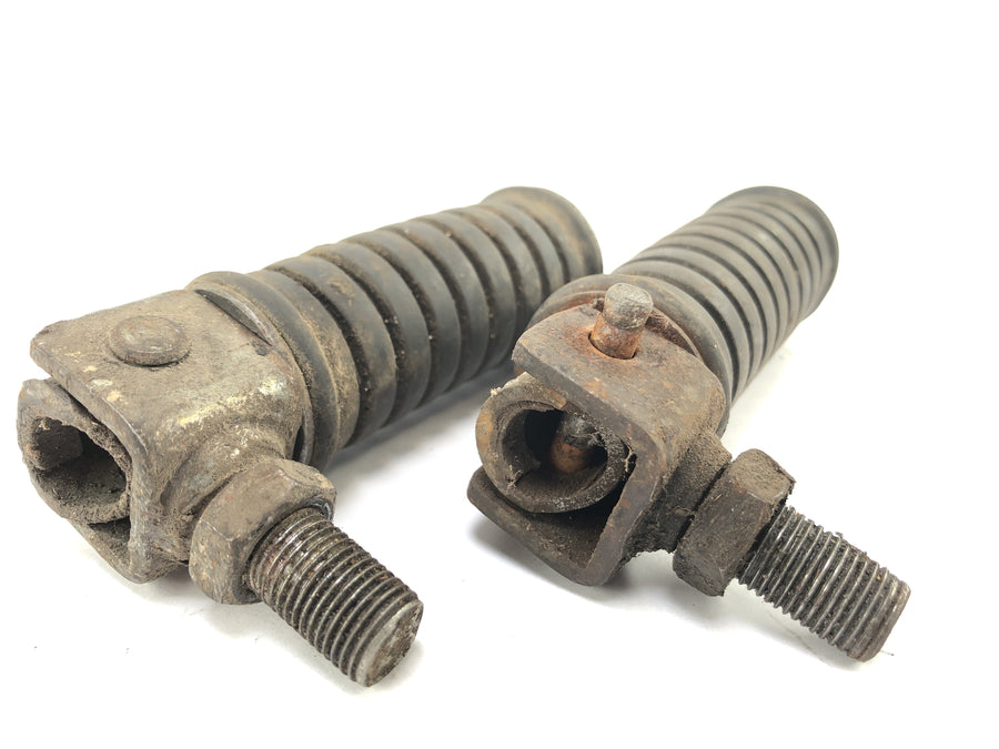 Yamaha XT 500 1U6 [1981] - Footrests Passenger Footrests Pair