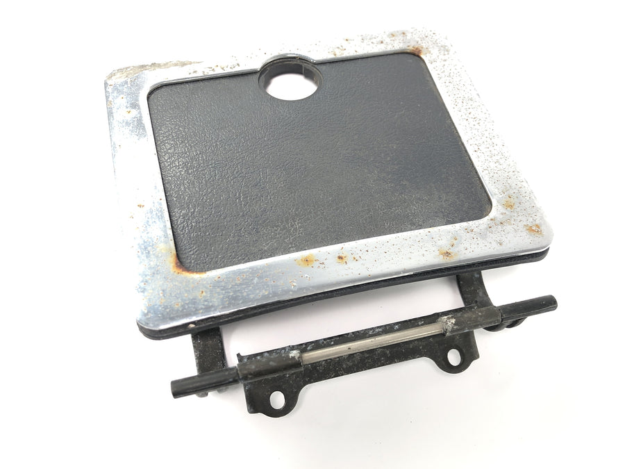 Honda GL 1500 Goldwing SC22 [1987] - Tool compartment cover Tool compartment cover