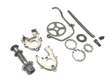 BMW R 1200 GS R12 K25 [2004] - Oil pump oil filter drive sprocket chain pump wheel