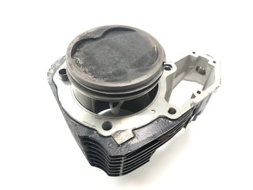 BMW R 1200 CL K30 [2003] - cylinder kit cylinder with pistons on the right