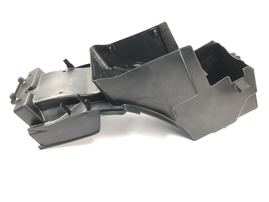 Kawasaki ZRX 1200 S ZRT20A [2001] - Battery box rear inner fender inner panel