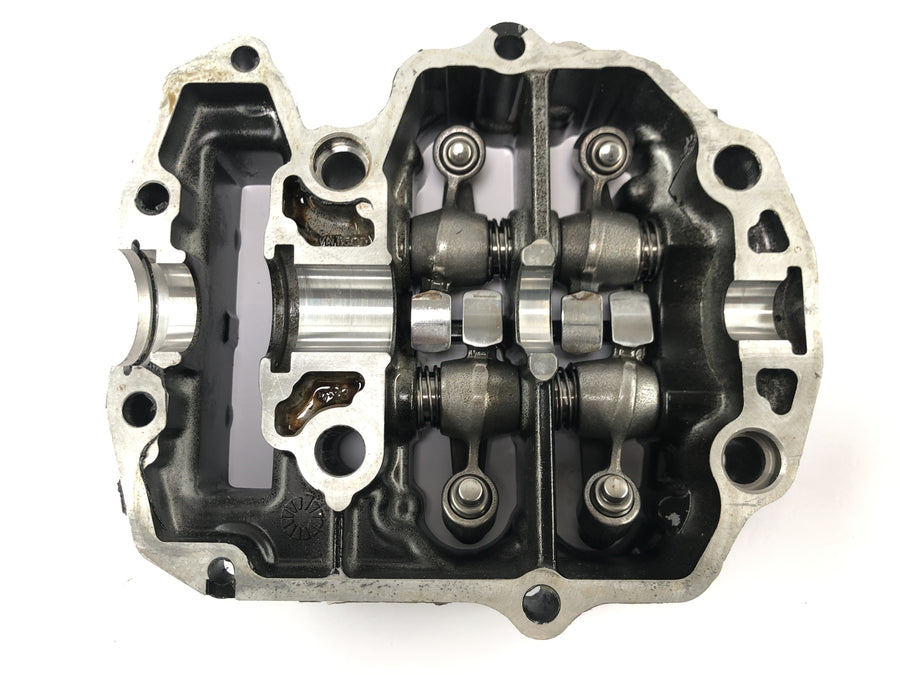 Kawasaki VN 1600 Classic VNT60A [2007] - Cylinder head front valve train head engine upper part