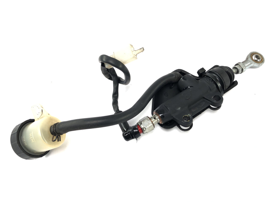 KTM 690 SM Prestige [2007] - Brake pump at the back main brake cylinder brake cylinder Cycle cylinder