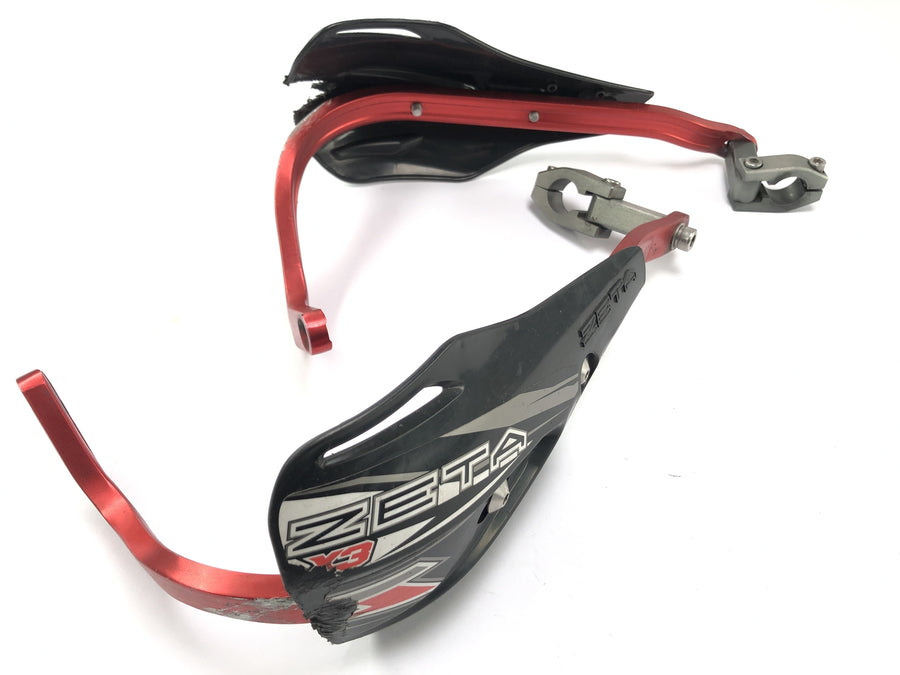 SWM SM 125 R [2018] - Hand protectors handic protection engineer protectors Zeta with signs of wear