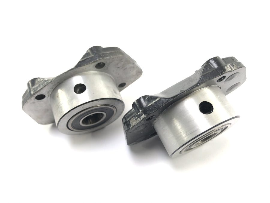 Ducati 900 SS [1991] - Camshaft bearing cap