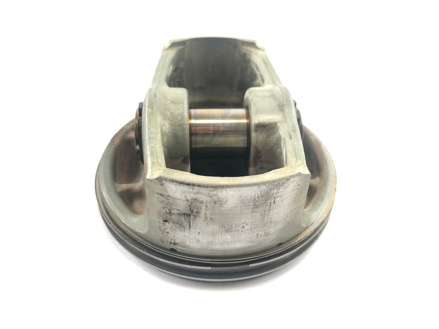 BMW R 1200 GS R12 K25 [2004] - cylinder with piston on the right