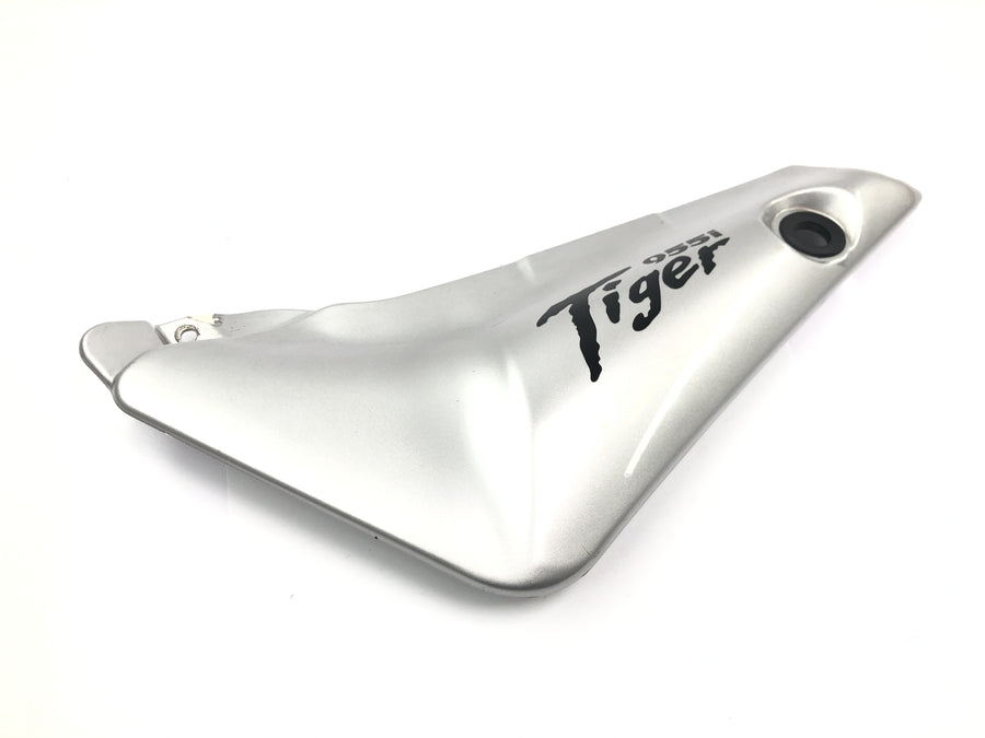 Triumph Tiger 955i 709EN [2003] - Rear fairing left side cover fairing