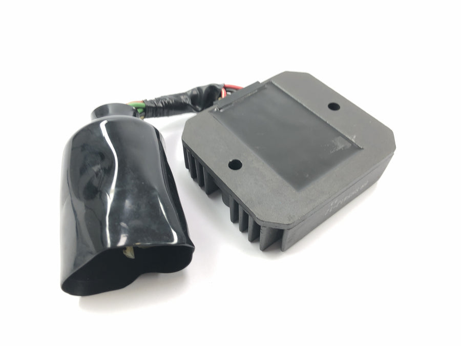 HONDA VTR 1000 SP 1 SC45 [2001] - Regulator rectifier voltage regulator charge controller