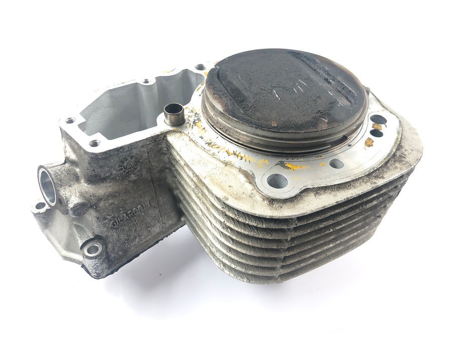 BMW R 1200 GS R12 K25 [2004] - cylinder with piston on the right