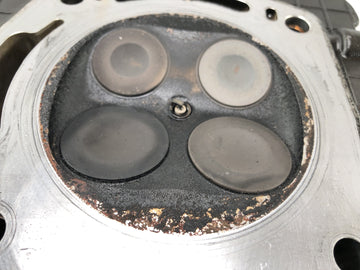 Moto Guzzi Stelvio 1200 4V [2009] - cylinder head on the right - 0