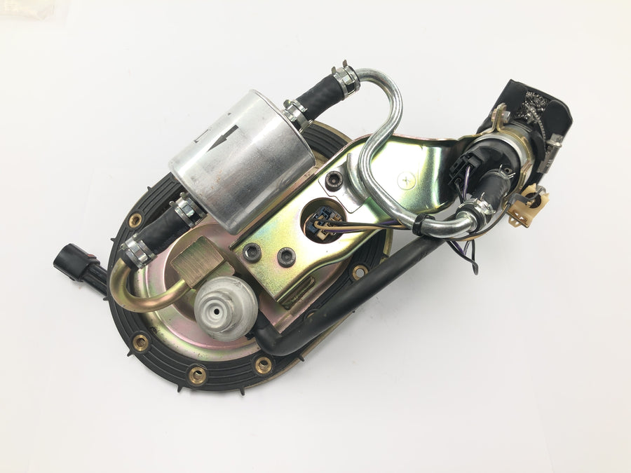 Triumph Bonneville T100 986MF [2012] - Fuel pump petrol pump