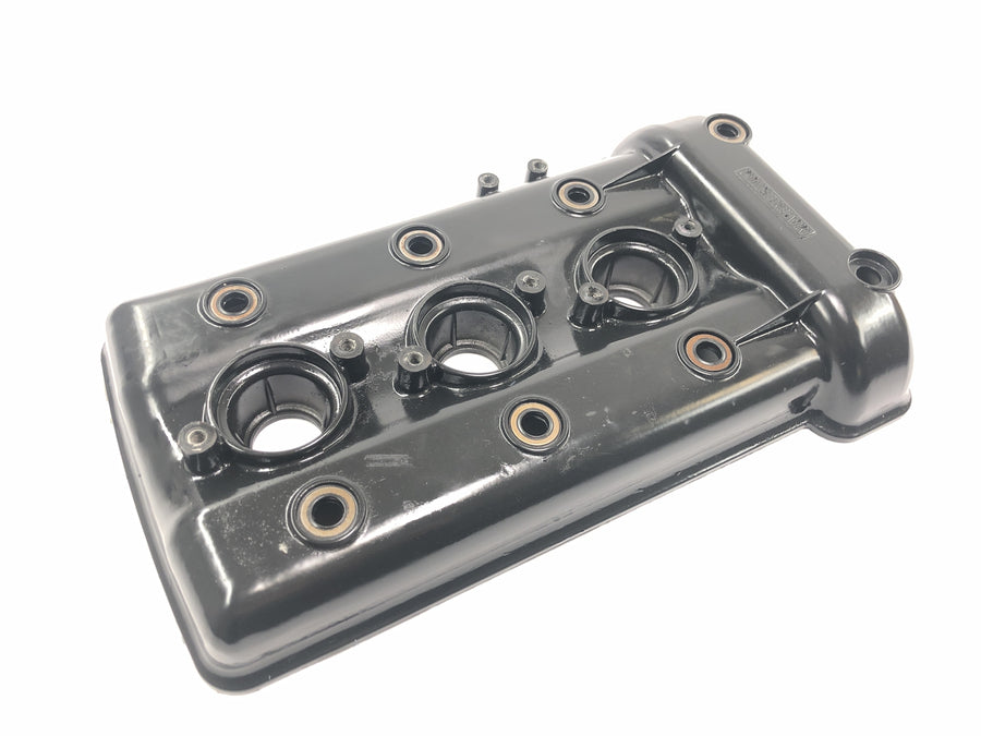 Triumph Tiger 955i 709EN [2003] - Valve cover cylinder head cover magnesium black