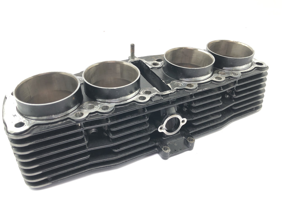 Yamaha XJR 1300 RP06 [2002] - cylinder with piston