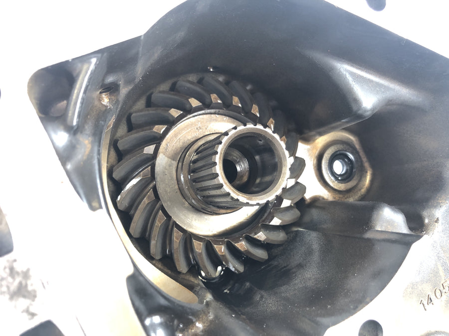 Kawasaki VN 1600 Mean Streak VNT60B [2005] - Gearbox exhaust housing