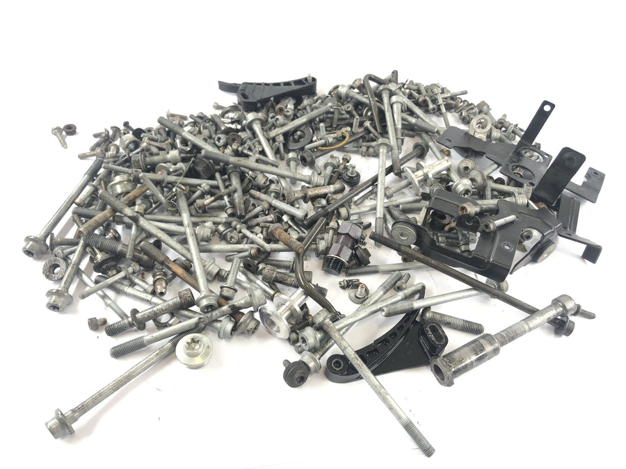 BMW K 1300 S K12S [2010] - screws and residual parts are convolidated