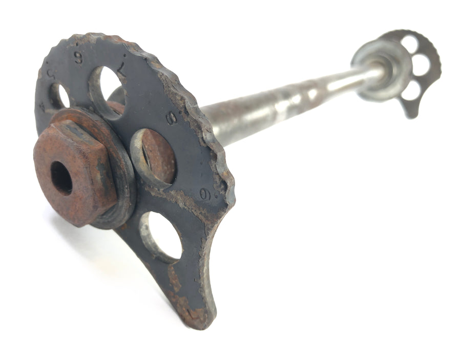 Yamaha XT 600 E 3TB [1996] - Rear axle with chain tensioner