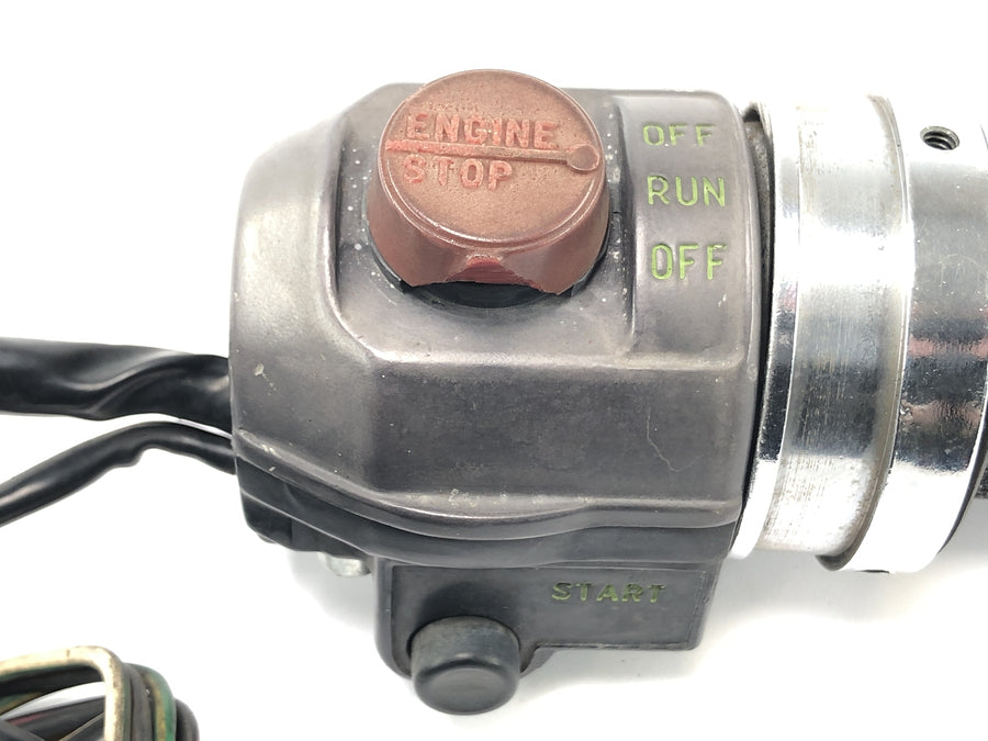 Honda GL 1000 Goldwing GL1 [1978] - Gas grip on the right gas lever throttle handle Kill switch defective