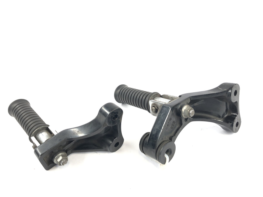 Kawasaki VN 1600 Mean Streak VNT60B [2005] - Passenger footrest set
