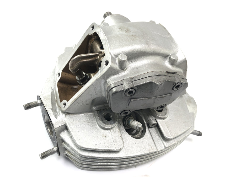 Ducati Monster M600 [1995] - cylinder head at the front cylinder