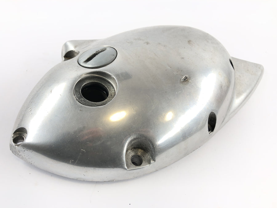 Triumph Bonneville T140V [1976] - Geared cover Motor lid on the right