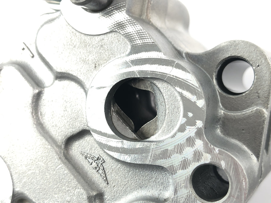 Honda FMX 650 RD12 [2006] - Oil pump oil pump drive gear pump unit