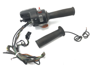 BMW K 1200 GT K12 [2003] - Handlebar fitting, handlebar switch on the right with throttle grip and heated grips