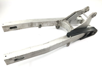Suzuki RG 250 Gamma GJ21D [1987] - Rear swing arm aluminum