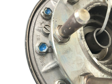 Suzuki VZ 1500 WVCU [2011] - cardan final drive rear wheel hub wheel hub rear drive unit - 0