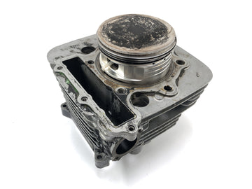 Yamaha XT 600 Zenere 34L [1985] - cylinder with pistons