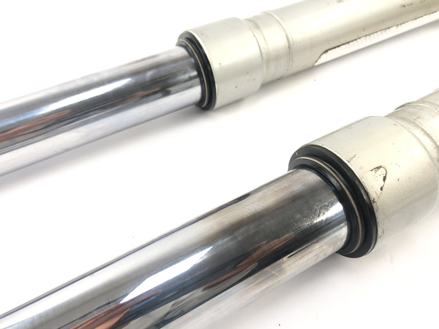 Yamaha TT 600 R DJ01 [1998] - Telegabel suspension fork with axis