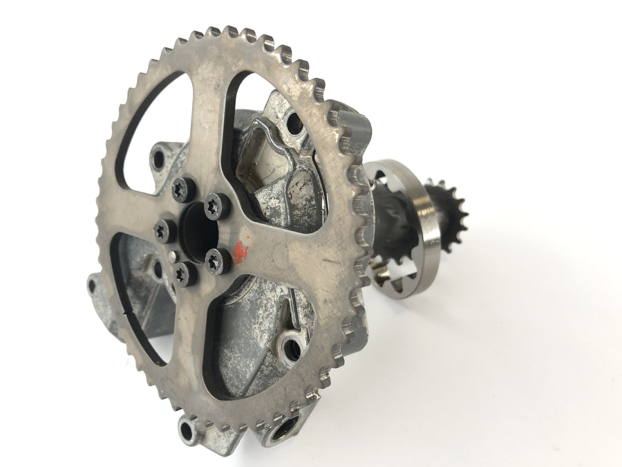 BMW R 1200 R [2007] - Oil pump with oil pump drive