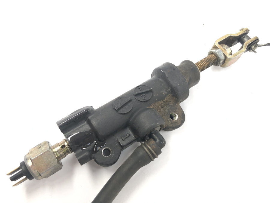 Yamaha TT 600 R DJ01 [1998] - Brake pump behind