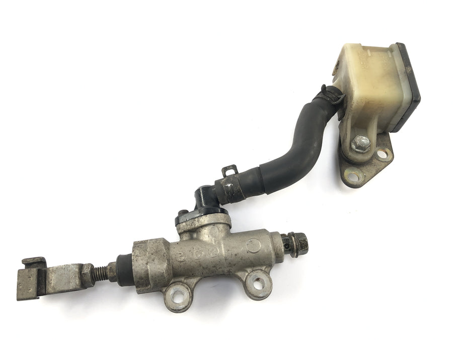 Honda NX 650 RD02 [1989] - brake pump behind