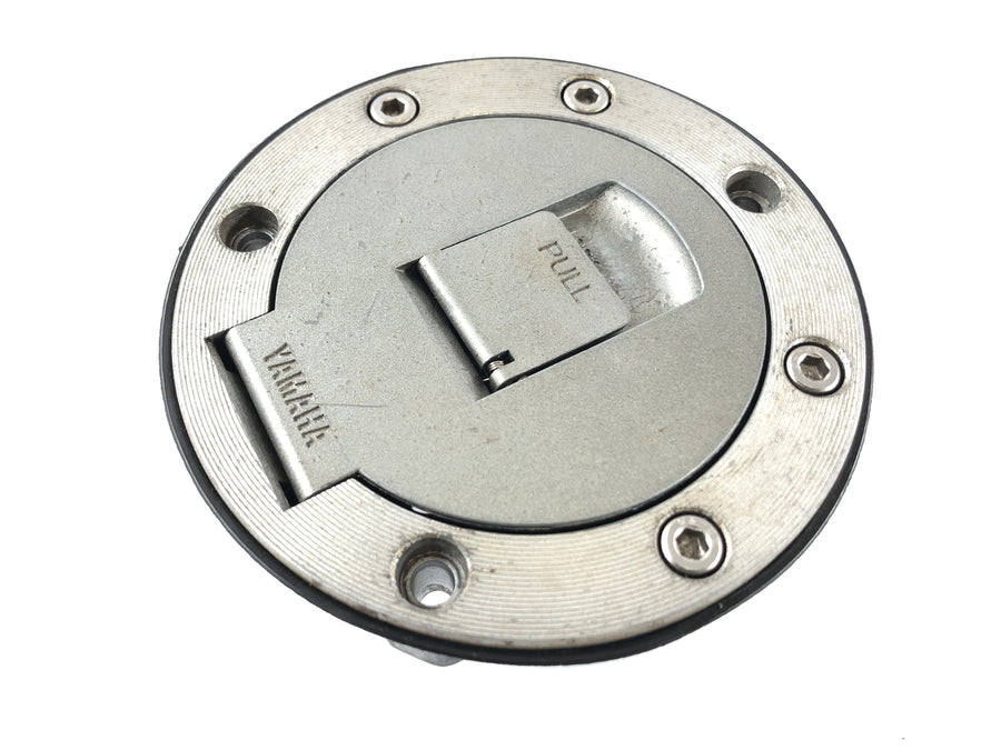 Yamaha YZF 750 R 4HN [1996] - locksmith with fork bridge above ignition lock tank lid and seat lock